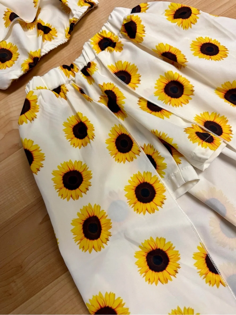 Girls Sunflower 2pc Set Off-Shoulder Crop Top + High-Low Skirt Size 100 (2T-3T)